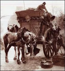 Un métier qui est loin de disparaître : au contraire, il se perfectionne à tel point que l'on demande des qualifications. Bac 2 ou plus : ...