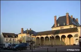 La ville Ornaise de Mortrée se situe en région ...