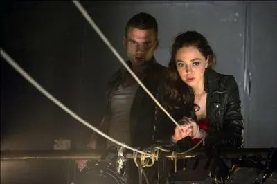 Comment Chris Hargensen se venge-t-elle de Carrie White ?