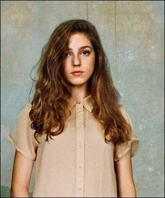 Quels sont les instruments dont elle joue ?