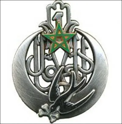 Où est stationné le 1er régiment de tirailleurs ?