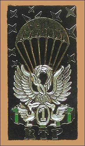 Où est stationné le 1er régiment du train parachutiste ?