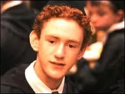 Comment s'appelle le hibou de Percy Weasley ?