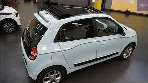 Cette Renault est une...