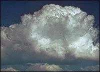 Quel est le nom attribué à ce beau nuage blanc ?