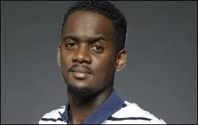 Est-ce qu'il chante "Désolé" ?