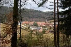 Le village Bas-Rhinois de Zitterscheim se situe en région ...