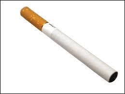 Selon Tabac-Info-Service, quel est le pourcentage de fumeurs entre 15 et 82 ans en France ?
