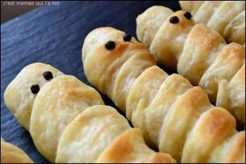 Comment s'appelle cette chose que les Américains adorent manger à Halloween ?