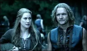 Quel couple revient à la fin de la saison 1 ?