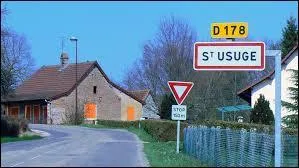 Nous traversons Saint-Usuge, village Saône-et-Loirien situé en région ...