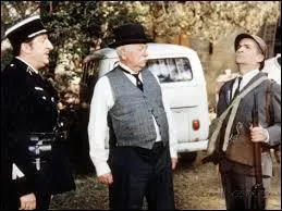 Nous voyons sur cette image Louis de Funès, Jean Gabin et Pierre Tornade. Elle est tirée du film ...