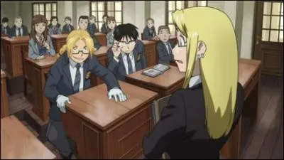 Qui est la studieuse professeur de cette classe ?