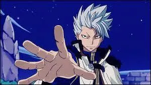 Qui est son ami d'enfance ?