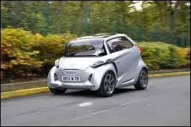 Ce petit concept-car Peugeot s'appelle ...