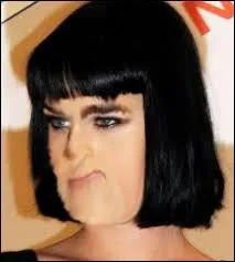 Qui ai-je déformé ?