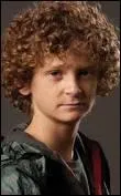 Qui a tu le tribut mle du district 4 dans les 74e Hunger Games ?