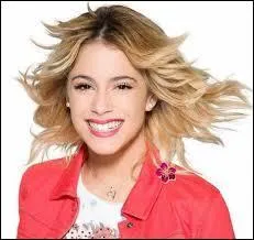 Quelle est la couleur des cheveux de Violetta dans la saison 3 ?