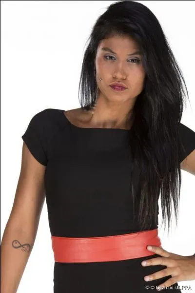 Comment s'appelle cette finaliste de Secret Story ?