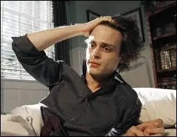 Qui se moque souvent de Reid ?