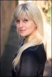 Citez-m'en deux autres.