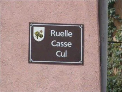 Dans un pays en pente, il n'est pas rare de trouver de telles appellations :