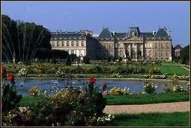 Nous partons visiter le Versailles Lorrain. Dans quel département devons-nous nous rendre ?