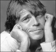 En 1985, accompagné de la chorale de Bondy, Pierre Bachelet chantait ces paroles que vous allez compléter : 
 ''Moi j'aurai les cheveux blancs, je serai vieux demain
Quand t'auras tes vingt ans ------------------''