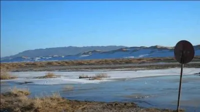 Quel est le titre exact de ce chant russe créé en 1934, et repris en français par Armand Mestral et les Compagnons de la chanson ?