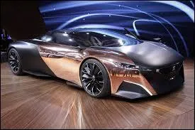 Ce concept car s'appelle Onyx qui avoisine les 700 chevaux. Sa vitesse peut atteindre les 360 km/h. De quelle marque de voitures fait partie ce modèle ?