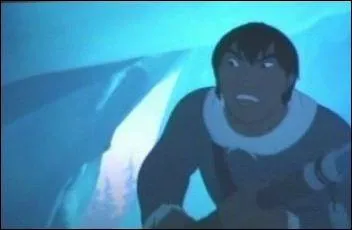 Comment s'appelle ce personnage, nuisant sans le vouloir à son frère Kenai car veut venger sa famille mais en même temps est un obstacle au but des personnages principaux ? De quel grand classique Disney vient-il ?