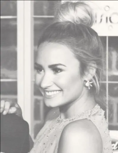 Pour finir, quelle chanson ne lui appartient pas ?