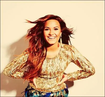 Quelle chanson a-t-elle interprétée pour le film 'La Reine des neiges' ?