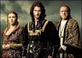 Comment s'appelle la famille ennemie d'Ezio ?