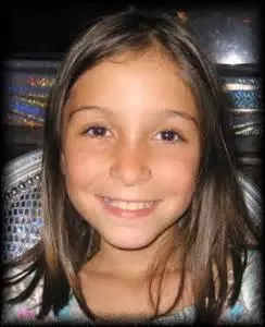 Comment se nomme cette adolescente ?