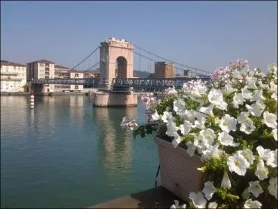 Quel festival accueille la ville de Vienne, chaque année, au mois de juin ?