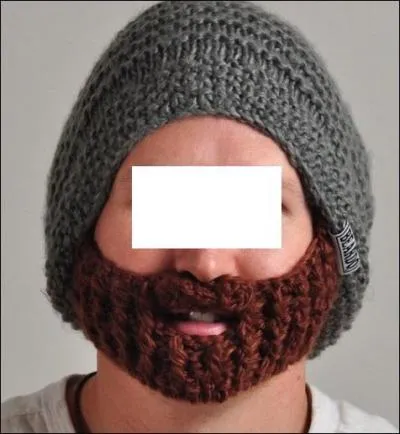 Il n'en laisse rien paraître.