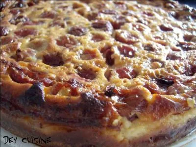 Mon premier commence le classement.
Mon second peut être de Bassan.
Doublé, mon troisième chante "la faute à Voltaire, la faute à Rousseau" dans "Les Misérables" de Victor Hugo.
Cette spécialité limousine est mon tout.