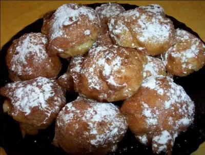 Les jours ------- n'ont rien ------ voir avec une signification ------, il s'agit simplement des ------- jours qui précèdent Mardi gras.