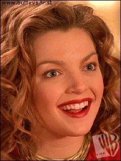 Comment s'appelle la déesse dans la saison 5 ?