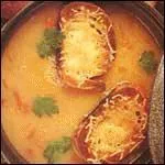 Certains préfèrent se réchauffer autour d'une soupe périgourdine à l'ail, à l'oignon ou à la tomate :