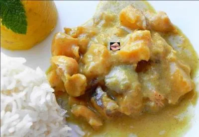 Quelle est cette préparation au lait de coco et curry ?