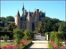 Nous partons visiter le Château du Moulin, dans la commune Loir-et-Chérienne de Lassay-sur-Croisne. Pour ce faire, nous nous rendons en région ...