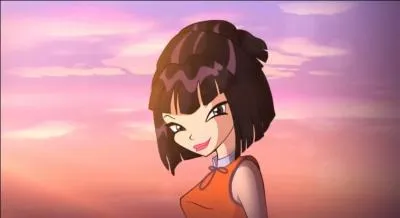 Comment s'appelle cette dame (version française) ?