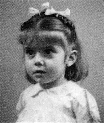 Quelle célébrité se cache sous cette photo d'enfant ?