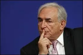 C'est une succession de lettres de l'alphabet et/ou de sons dans un langage parlé :