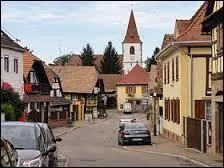 Nous nous promenons dans les rues de la commune Bas-Rhinoise de Vendenheim. Nus sommes donc en région ...