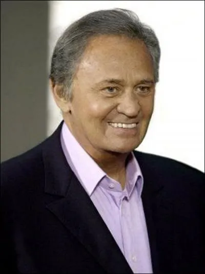 Navarro se prénomme :