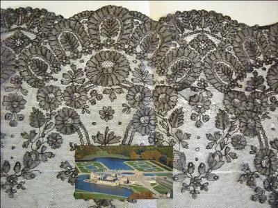 Je suis la dentelle de -----.