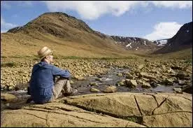 Sur quelle île se situe le Parc National Gros Morne ?